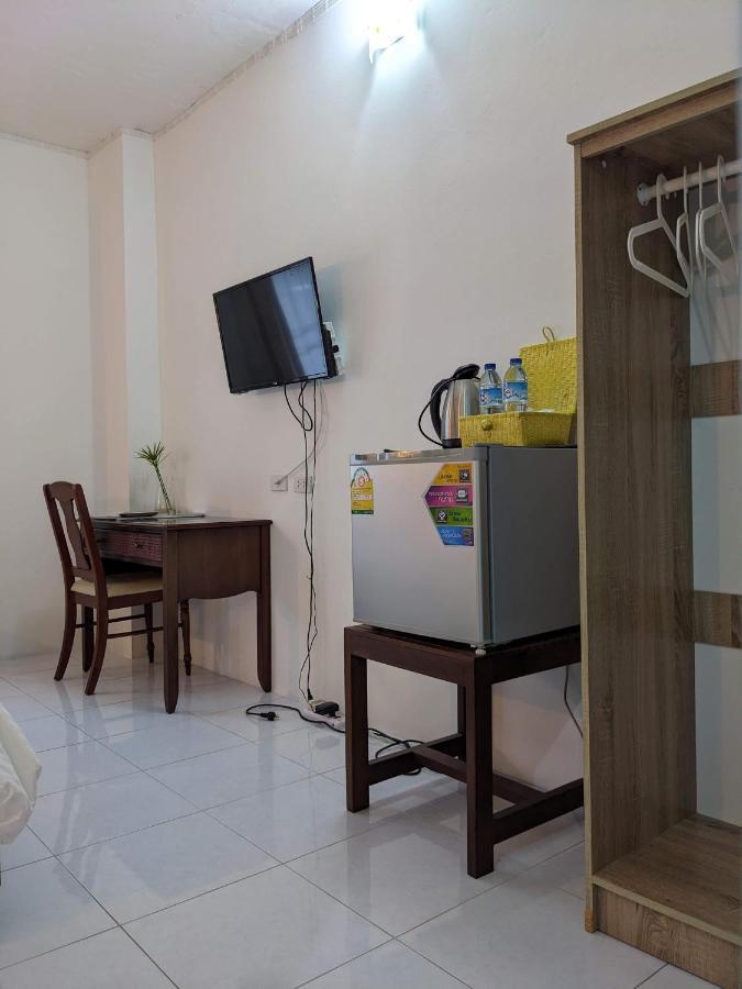 فندق V At Panus Phanat Nikhom المظهر الخارجي الصورة